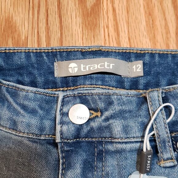 Girl's sz 12 Tractr High Rise Shorts, bermuda - Picture 2 of 5